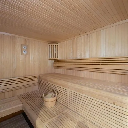 Chalet New Apollo Guest house *
